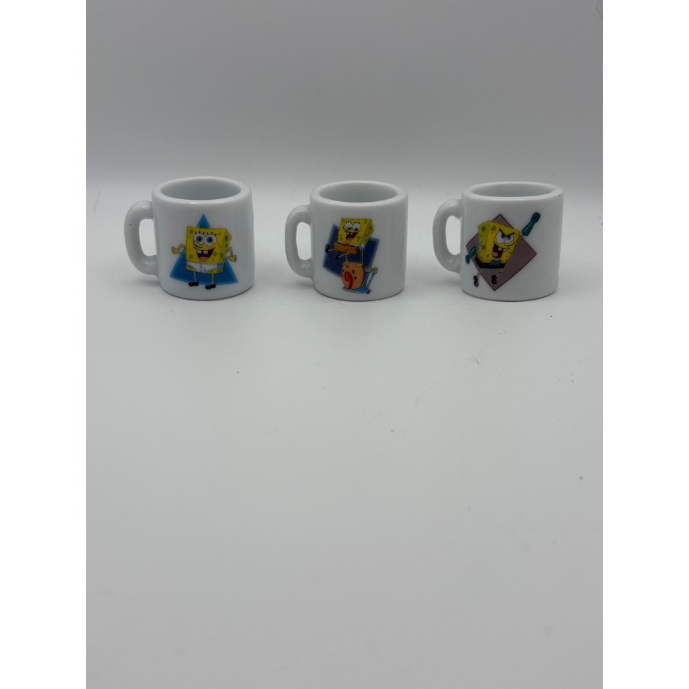 Vintage 2002 SpongeBob SquarePants Miniature Ceramic Mugs Set of 3 Viacom Tiny‎